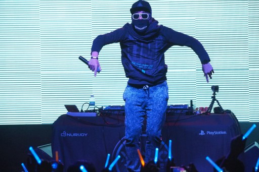 ꡼ No.009 | SUPERBEAT XONiCפγڶʤ˲եǳܿͥƥCrankyо줷饤֥٥ȡXONiC THE LiVEץݡ