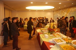 画像ギャラリー No.041のサムネイル画像 / 「全国学校対抗GAMEツクール大会」「GAME OF THE YEAR」「ゲーム投稿サイト」など,さまざまな展望が語られた「RPGツクールMV」発売イベントをレポート