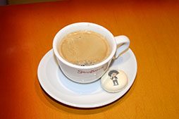 画像ギャラリー No.017のサムネイル画像 / 「夢キャス」とスイーツパラダイスのコラボカフェが池袋にオープン。コラボメニューや店内の様子が公開された内覧会をフォトレポート