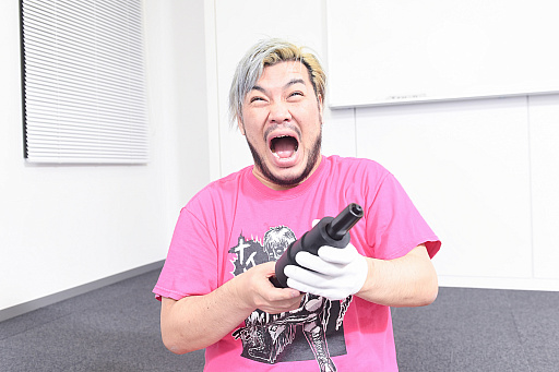 画像ギャラリー No.019のサムネイル画像 / 【PR】老舗“ゲーミングチェア”メーカーAKRacingのハイエンドモデル“Pro-X”。「お手軽に組み立てられる」は本当なのか,男色ディーノが組み立てヒヒョー