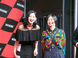 ꡼ No.003 | TGS 2019ϡߤRacing in TGS ɥ餱ΥԥåפǤAKRacingפΰŪʰ괶