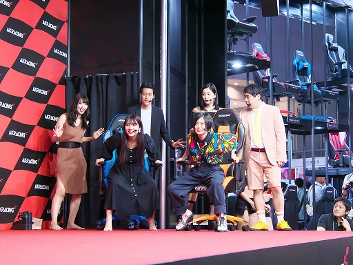 ꡼ No.007 | TGS 2019ϡߤRacing in TGS ɥ餱ΥԥåפǤAKRacingפΰŪʰ괶