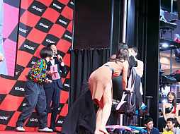 ꡼ No.014 | TGS 2019ϡߤRacing in TGS ɥ餱ΥԥåפǤAKRacingפΰŪʰ괶