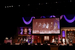 画像ギャラリー No.006のサムネイル画像 / まさか過ぎる展開や新作情報もめじろ押しだった「オトメイトパーティー2019」レポート。進化系ジェスチャーゲームで大盛り上がり!