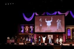 画像ギャラリー No.007のサムネイル画像 / まさか過ぎる展開や新作情報もめじろ押しだった「オトメイトパーティー2019」レポート。進化系ジェスチャーゲームで大盛り上がり!