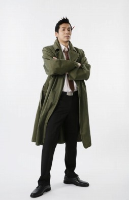 画像ギャラリー No.002のサムネイル画像 / 「逆転」シリーズ15周年記念サイトがオープン。舞台のチケット先行販売を4月2日に開始