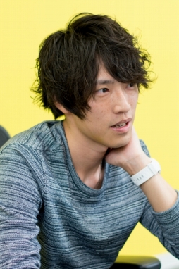 ���������꡼ No.003�Υ���ͥ������ / PC����MMORPG�����򤵤򥹥ޥۤǴ����Ƹ���Aiming�ο���ץ�֥����ȥ쥬�ꥢ�׳�ȯ/���ĥ��󥿥ӥ塼