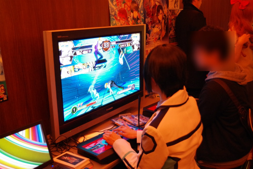 画像ギャラリー No.006のサムネイル画像 / 「電撃文庫 FIGHTING CLIMAX IGNITION」「ミラクルガールズフェスティバル」の発売記念イベントが開催。開発スタッフへのミニインタビューを掲載