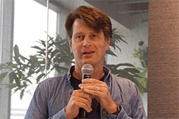 画像ギャラリー No.003のサムネイル画像 / ピカチュウが現実世界を駆け回る未来はすぐそこに。「Ingress」「Pokemon GO」のNianticが作る次世代のARゲームとは