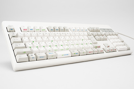 画像ギャラリー No.049のサムネイル画像 / アナログ入力に対応するREALFORCEキーボードの試作機を,4Gamerライター陣がよってたかってテストしてみた