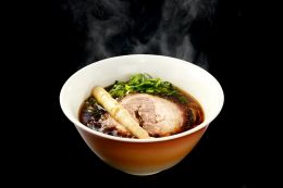 画像ギャラリー No.009のサムネイル画像 / 「龍が如く 極」とラーメン・つけ麺の通販サイト「宅麺.com」がコラボを実施