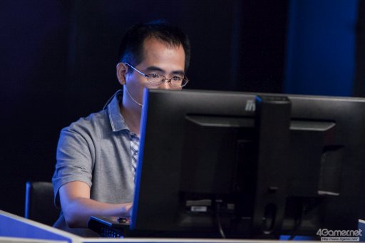 画像ギャラリー No.023のサムネイル画像 / sako選手のダイナソーが,Justin選手の庵が大暴れ。4人の有名プレイヤーによって争われた「KOF XIV DREAM MATCH」フォトレポート。優勝はGO1選手の手に