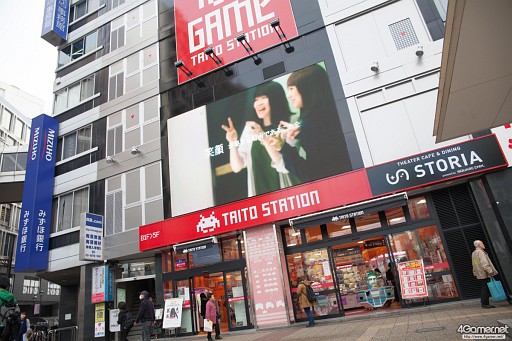 画像ギャラリー No.001のサムネイル画像 / ガチ勢からコスプレイヤーまで,幅広いKOFファンが集まった「THE KING OF FESTIVAL 2016」フォトレポート。トーナメント優勝はM´選手