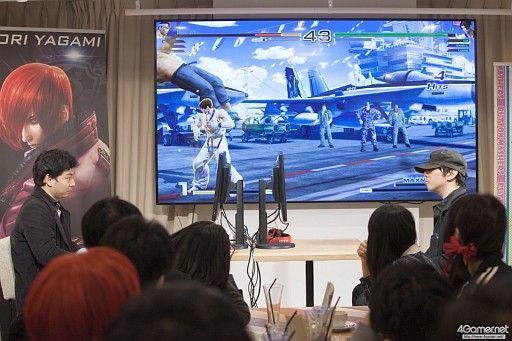 画像ギャラリー No.027のサムネイル画像 / ガチ勢からコスプレイヤーまで,幅広いKOFファンが集まった「THE KING OF FESTIVAL 2016」フォトレポート。トーナメント優勝はM´選手