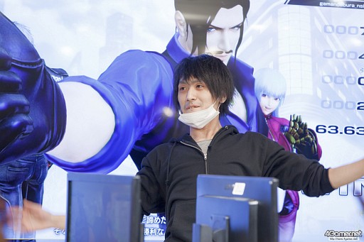 画像ギャラリー No.036のサムネイル画像 / ガチ勢からコスプレイヤーまで,幅広いKOFファンが集まった「THE KING OF FESTIVAL 2016」フォトレポート。トーナメント優勝はM´選手