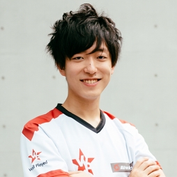 画像ギャラリー No.003のサムネイル画像 / ウェルプレイド,K2選手,ヴァナヲ選手,あきー選手とマネジメント契約を締結