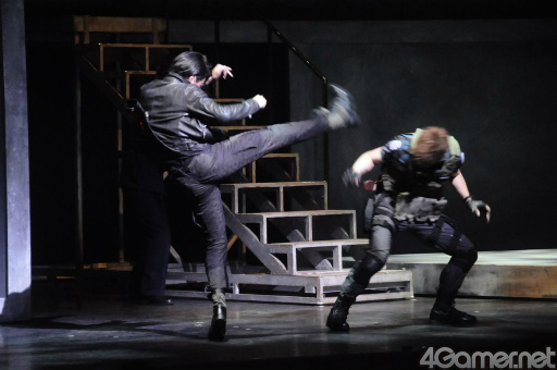 ���������꡼ No.020�Υ���ͥ������ / ��BIOHAZARD THE STAGE�פ����氧�������ͥץ����ݡ��ȡ����йֻդȤ��ƶ��Ť�Ω�ĥ�٥å��λѤ�����