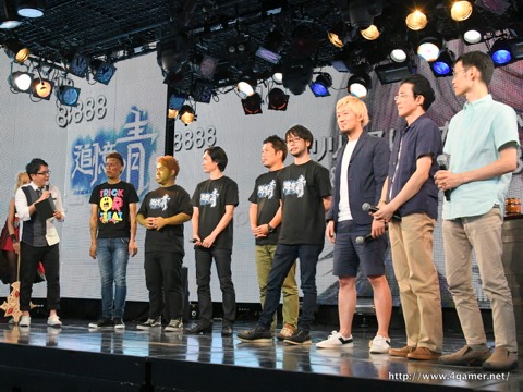 画像ギャラリー No.030のサムネイル画像 / グリーのスマホ向け新作RPG「追憶の青」発表会に,中島美嘉さんがゾンビになって登場。開発陣によるトークも行われたイベントをレポート