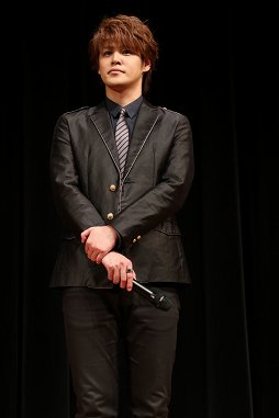 画像ギャラリー No.005のサムネイル画像 / 「ドラゴンクエストX」モチーフのコミックを実写化したドラマ「ゆうべはお楽しみでしたね」の完成発表記者会見をレポート