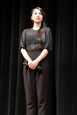 画像ギャラリー No.006のサムネイル画像 / 「ドラゴンクエストX」モチーフのコミックを実写化したドラマ「ゆうべはお楽しみでしたね」の完成発表記者会見をレポート