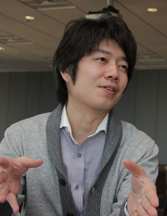 画像ギャラリー No.008のサムネイル画像 / 男の夢を実現した「東京ハーレム」。開発の経緯から女の子のモデリングの話まで,スタッフにインタビューしてみた