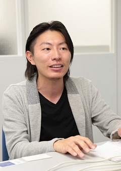 ���������꡼ No.004�Υ���ͥ������ / X-LEGEND�ο���MMORPG���������� -ASTRAL TALE-�פγ�ȯ/���ĤΥ����ޥ�˥��󥿥ӥ塼����ͳ��ž�������臘�ܺ�ʤ�ǤϤ����򤵤Ȥ�