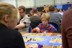 ꡼ No.006 | SPIEL15ƹ񤫤齸ޤä1040ͤƱͷ֡Υ20ǯǰ٥ȡ1000ͥץݡ