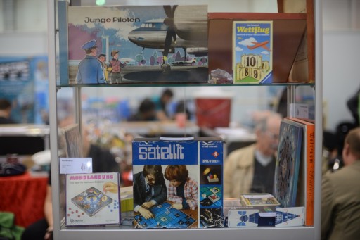 画像ギャラリー No.001のサムネイル画像 / ボードゲームで振り返る,東西ドイツの半世紀。統一25周年記念のゲームコレクション展示に,ゲーマーの魂を見た