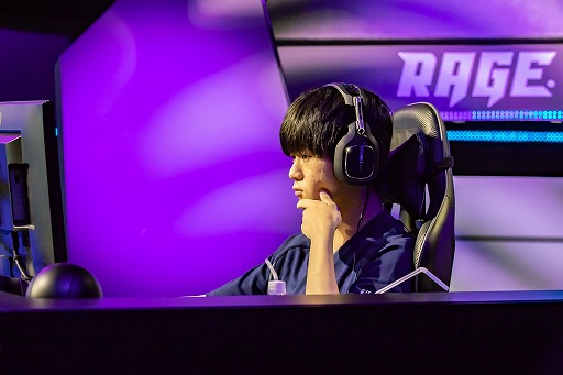 画像ギャラリー No.004のサムネイル画像 / 「RAGE Shadowverse 2021 Summer」GRAND FINALSの公式レポートが到着