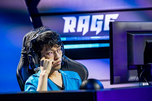 画像ギャラリー No.013のサムネイル画像 / 「RAGE Shadowverse 2021 Summer」GRAND FINALSの公式レポートが到着