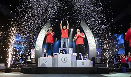 画像ギャラリー No.004のサムネイル画像 / 「グランツーリスモSPORT」，初代FIA グランツーリスモ チャンピオンシップ優勝者が決定