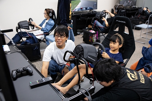 画像ギャラリー No.017のサムネイル画像 / 全国都道府県対抗eスポーツ選手権2019 IBARAKI,「グランツーリスモSPORT」部門の沖縄県代表が決定