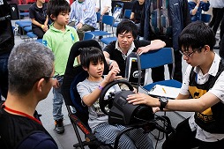 画像ギャラリー No.012のサムネイル画像 / 「グランツーリスモSPORT」,“全国都道府県対抗eスポーツ選手権”四国エリア代表決定戦のレポートが公開