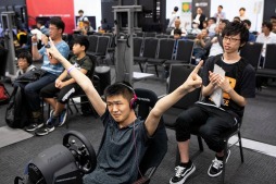 画像ギャラリー No.015のサムネイル画像 / 「グランツーリスモSPORT」,“全国都道府県対抗eスポーツ選手権2019 IBARAKI”東北エリア代表決定戦のレポートが公開