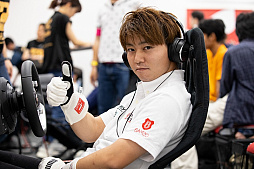 画像ギャラリー No.018のサムネイル画像 / 全国都道府県対抗eスポーツ選手権2019 IBARAKI,「グランツーリスモSPORT」部門の関西エリア代表が決定