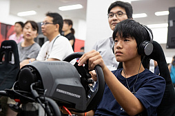 画像ギャラリー No.019のサムネイル画像 / 全国都道府県対抗eスポーツ選手権2019 IBARAKI,「グランツーリスモSPORT」部門の関西エリア代表が決定