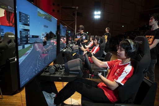 画像ギャラリー No.008のサムネイル画像 / 「全国都道府県対抗eスポーツ選手権 2019 IBARAKI」,「グランツーリスモSPORT」部門の決勝大会の公式レポートが公開