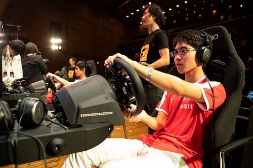 画像ギャラリー No.014のサムネイル画像 / 「全国都道府県対抗eスポーツ選手権 2019 IBARAKI」,「グランツーリスモSPORT」部門の決勝大会の公式レポートが公開