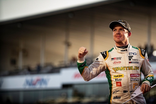 画像ギャラリー No.004のサムネイル画像 / 「グランツーリスモSPORT」,現役プロドライバーに挑戦できる「Red Bull Beat The Pro」が4月29日15:00から開催