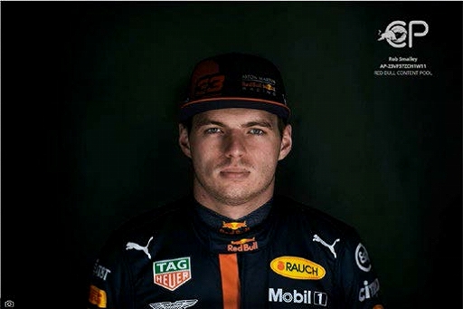 ���������꡼ No.004�Υ���ͥ������ / �֥����ġ��ꥹ��SPORT�פ�F1�ɥ饤�С���ĩ��Ǥ��륪��饤�󥤥٥�ȡ�Red Bull Beat The Pro�ɤ�10��14�����鳫��