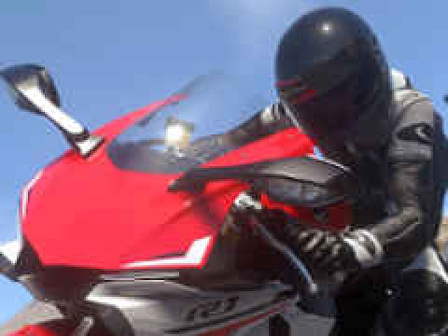 バイクレースを楽しめる Driveclub Bikes Driveclub 用dlc版と単体起動版の2種類にて配信開始