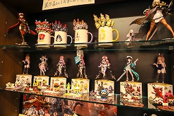 画像ギャラリー No.005のサムネイル画像 / 「セブンナイツ」AKIHABARA バックステージpassとのコラボカフェをレポート。OP主題歌のカバーライブまで楽しめる! ひと味違った内容はファン必見