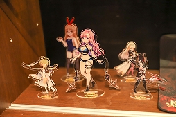 画像ギャラリー No.013のサムネイル画像 / 「セブンナイツ」AKIHABARA バックステージpassとのコラボカフェをレポート。OP主題歌のカバーライブまで楽しめる! ひと味違った内容はファン必見