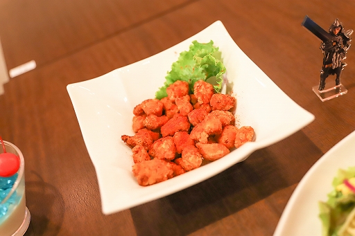 画像ギャラリー No.022のサムネイル画像 / 「セブンナイツ」AKIHABARA バックステージpassとのコラボカフェをレポート。OP主題歌のカバーライブまで楽しめる! ひと味違った内容はファン必見