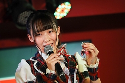 画像ギャラリー No.035のサムネイル画像 / 「セブンナイツ」AKIHABARA バックステージpassとのコラボカフェをレポート。OP主題歌のカバーライブまで楽しめる! ひと味違った内容はファン必見