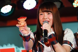 画像ギャラリー No.036のサムネイル画像 / 「セブンナイツ」AKIHABARA バックステージpassとのコラボカフェをレポート。OP主題歌のカバーライブまで楽しめる! ひと味違った内容はファン必見