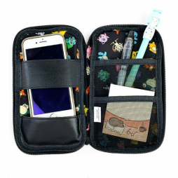 画像ギャラリー No.013のサムネイル画像 / 白と黒を基調にした「ポケモン」のシックなアイテムが発売。ラインナップは財布,パスケースなど5種類