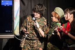 画像ギャラリー No.021のサムネイル画像 / 美少女特殊部隊が戦う新作アプリ「ソウル・オブ・セブンス」,「転校少女歌撃団」とのタイアップ決定が発表されたライブの模様をレポート