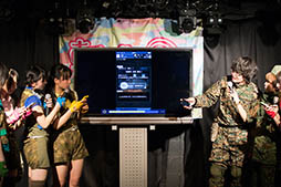 画像ギャラリー No.022のサムネイル画像 / 美少女特殊部隊が戦う新作アプリ「ソウル・オブ・セブンス」,「転校少女歌撃団」とのタイアップ決定が発表されたライブの模様をレポート