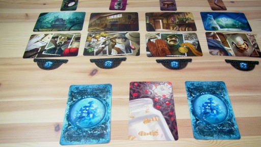 画像ギャラリー No.010のサムネイル画像 / イラストのみを手がかりに真犯人を探す「ミステリウム 日本語版」レビュー。「ディクシット」風の推理が楽しい,新感覚の協力型ゲーム